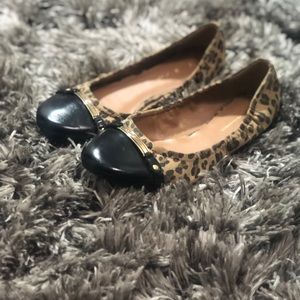 EUC Tommy Hilfiger flats